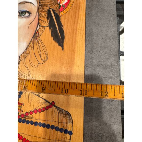 Hand drawn and painted Asian style woman on wood signed dated 2012 - Picture 10 of 11